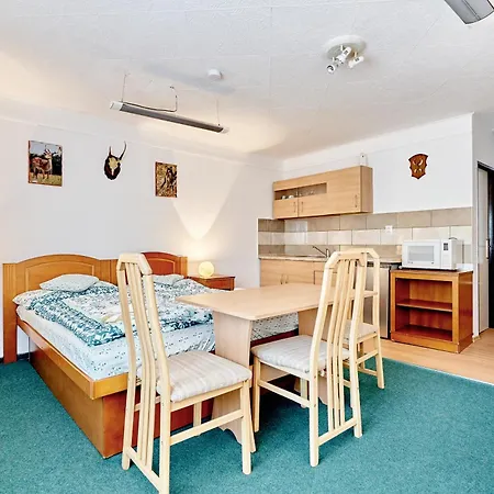 U Cutnaka 3* Карловы Вары