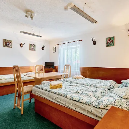 U Cutnaka Гостевой дом 3*
